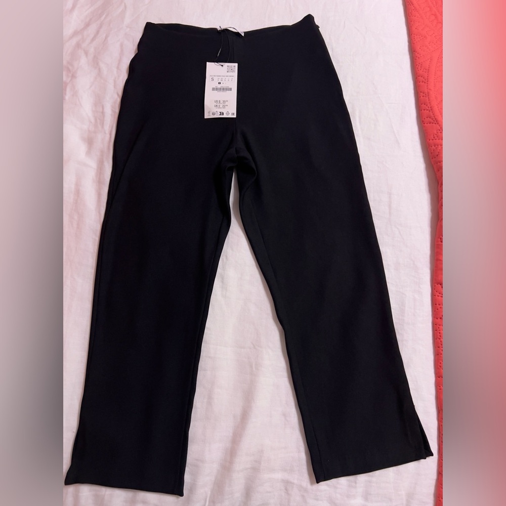 Women’s Black cropped Leggings from Zara